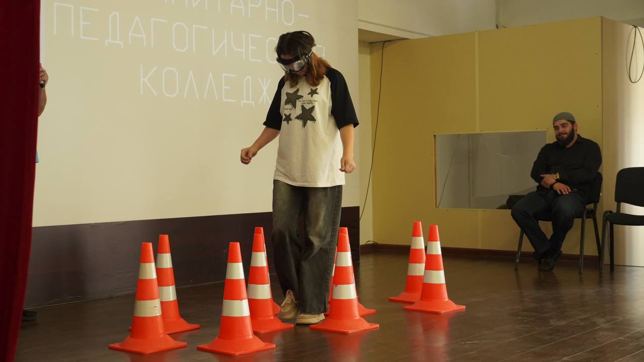 Правила дорожного движения — это не просто строчки в учебнике, а реальный залог безопасности. Именно об этом студентам ГПК напомнили в по-настоящему ж...